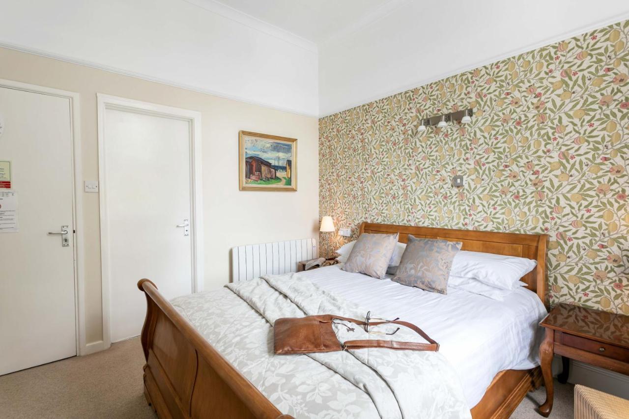 Abbeyfield Vintage Style Boutique B&B 토키 외부 사진