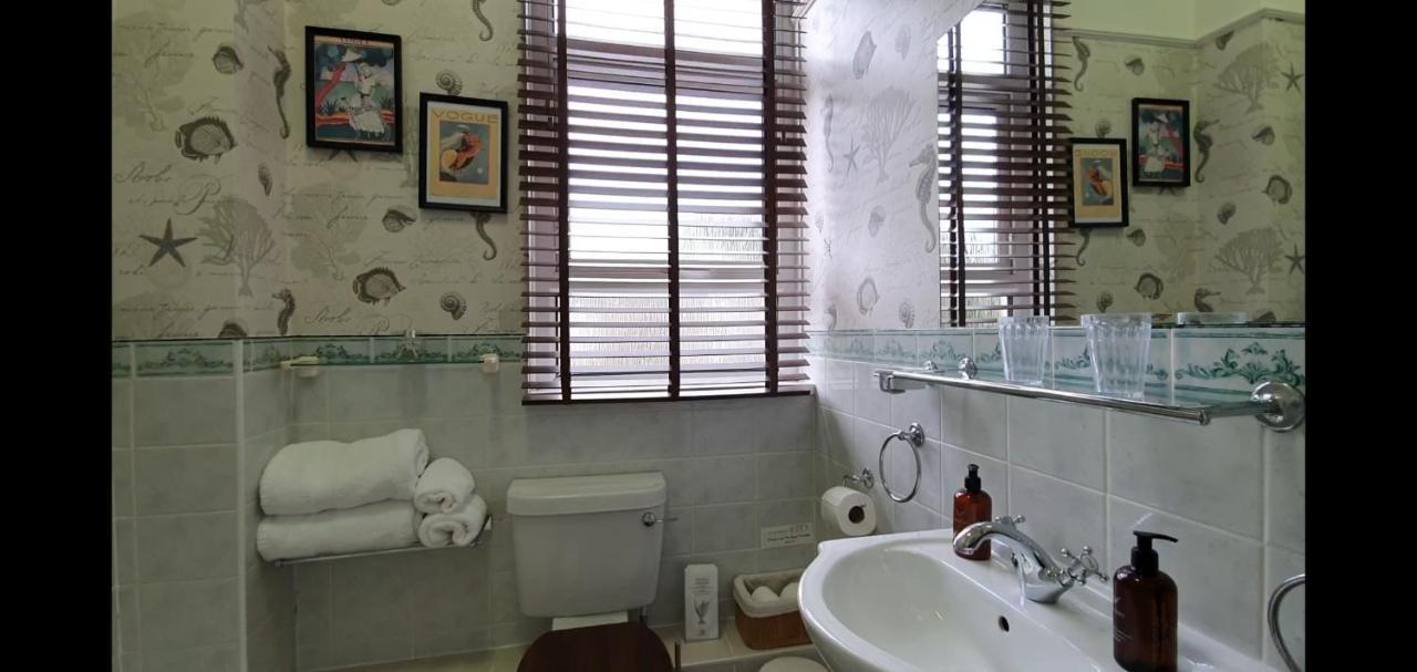 Abbeyfield Vintage Style Boutique B&B 토키 외부 사진