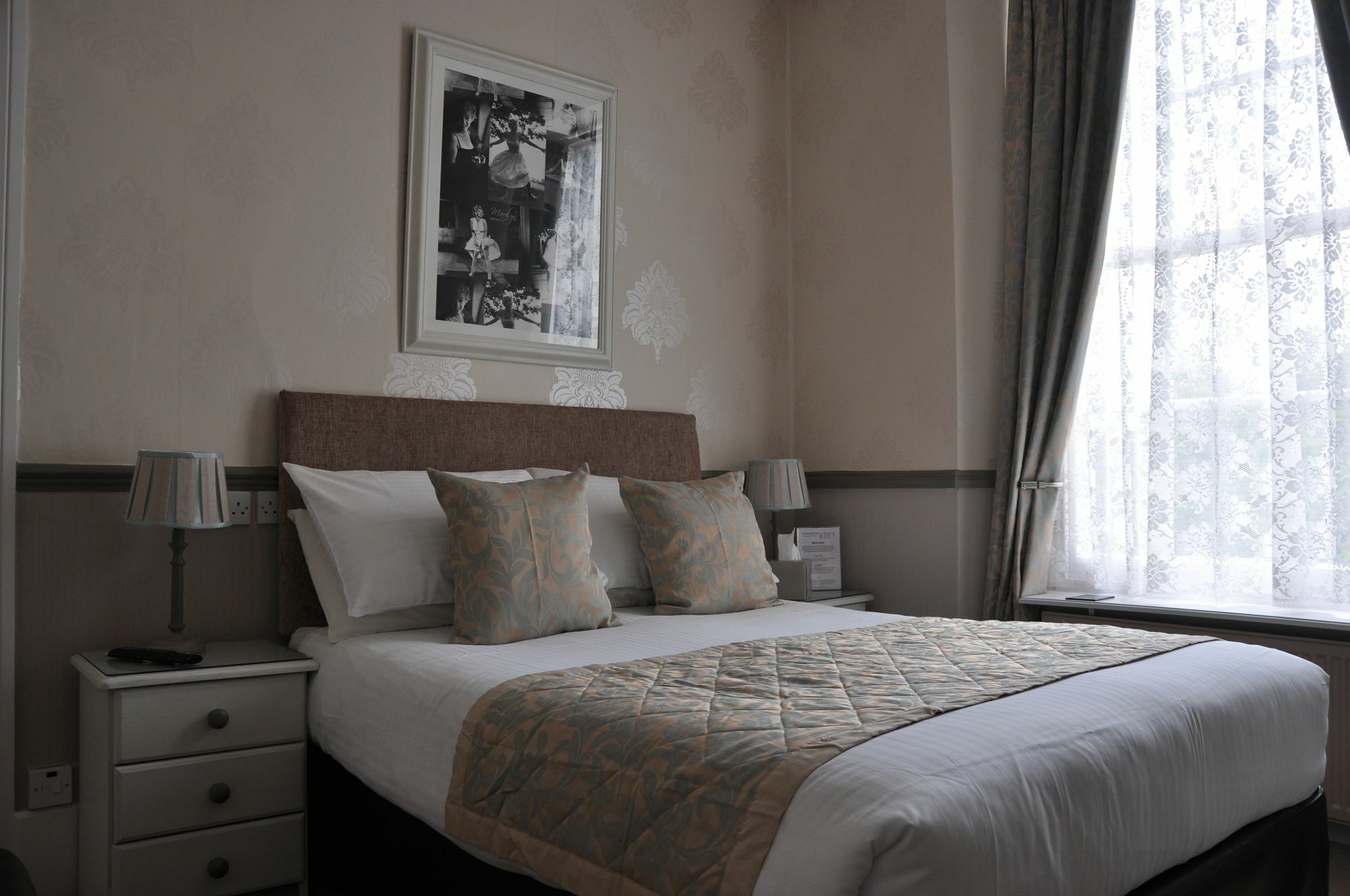 Abbeyfield Vintage Style Boutique B&B 토키 외부 사진