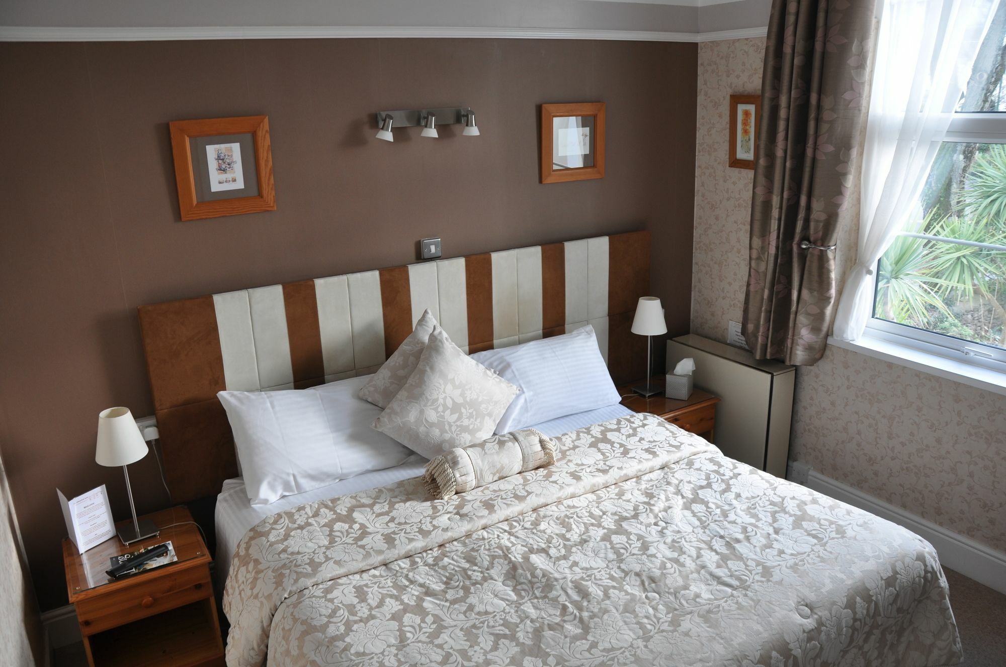 Abbeyfield Vintage Style Boutique B&B 토키 외부 사진